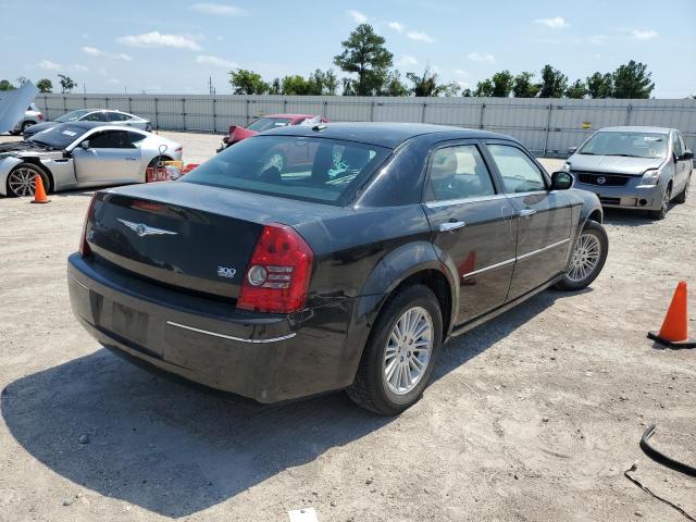 Photo 4 from auction – 2010 CHRYSLER 300 TOURIN with VIN 2C3CA5CV5AH167230