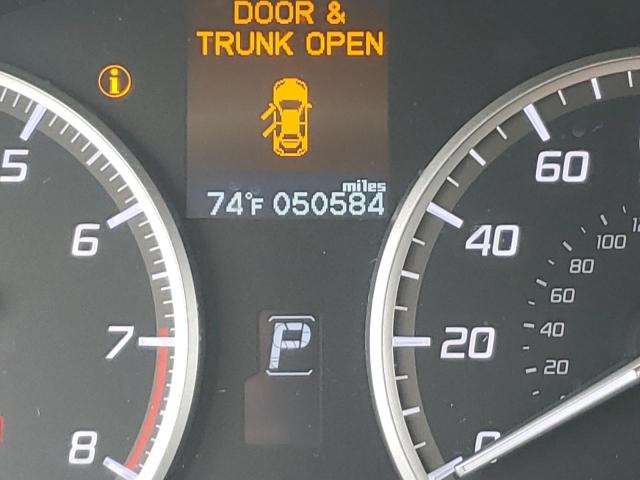 Photo 8 from auction – 2018 ACURA ILX BASE W with VIN 19UDE2F35JA000539
