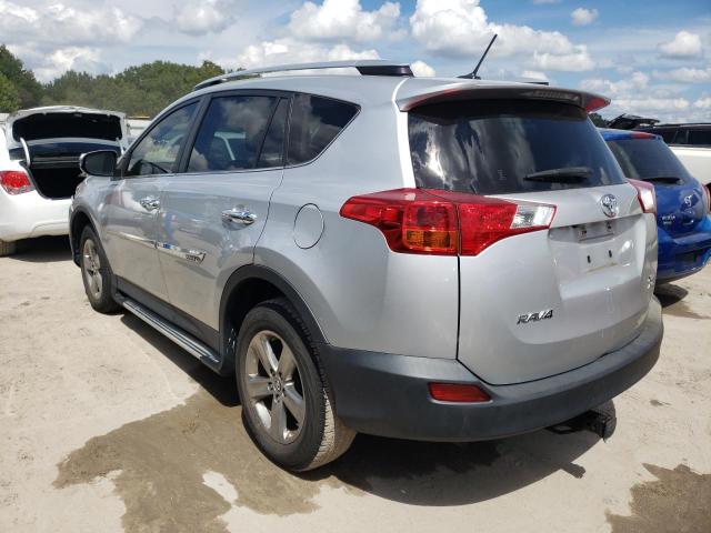 Photo 3 from auction – 2015 TOYOTA RAV4 XLE with VIN JTMRFREV7FD123830