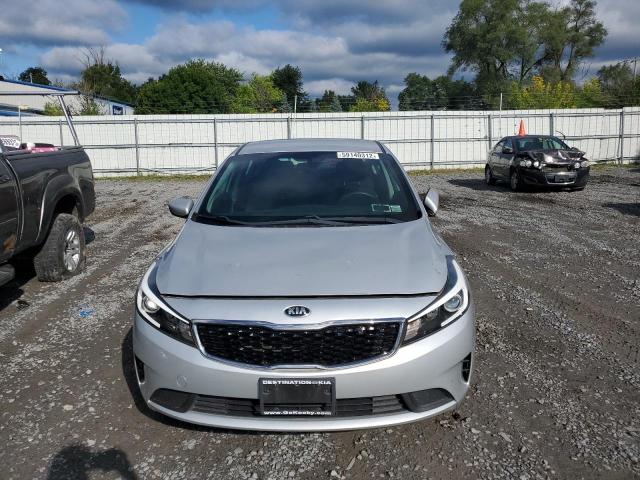 Photo 9 from auction – 2017 KIA FORTE LX with VIN 3KPFK4A74HE137369