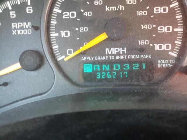Photo 8 from auction – 2000 CHEVROLET SILVERADO with VIN 2GCEC19V3Y1110879