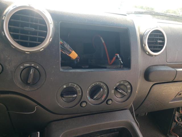 Photo 9 from auction – 2003 FORD EXPEDITION with VIN 1FMPU16L03LB01564