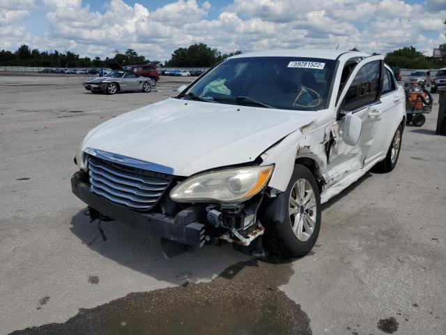Photo 2 from auction – 2013 CHRYSLER 200 TOURIN with VIN 1C3CCBBB7DN574560
