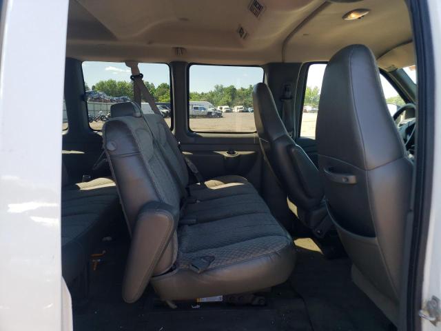 Photo 6 from auction – 2005 CHEVROLET EXPRESS G3 with VIN 1GAHG39UX51242374