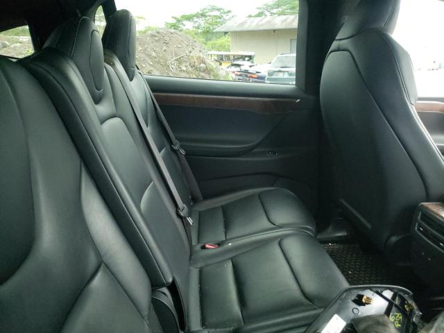 Photo 6 from auction – 2020 TESLA MODEL X with VIN 5YJXCAE2XLF237364