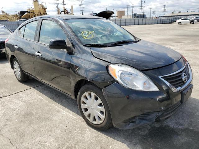 NISSAN VERSA S 2013 z numerem VIN 3N1CN7AP1DL869897 - Zdjęcie z aukcji