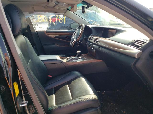 Photo 5 from auction – 2013 LEXUS LS 460 with VIN JTHCL5EF5D5017673