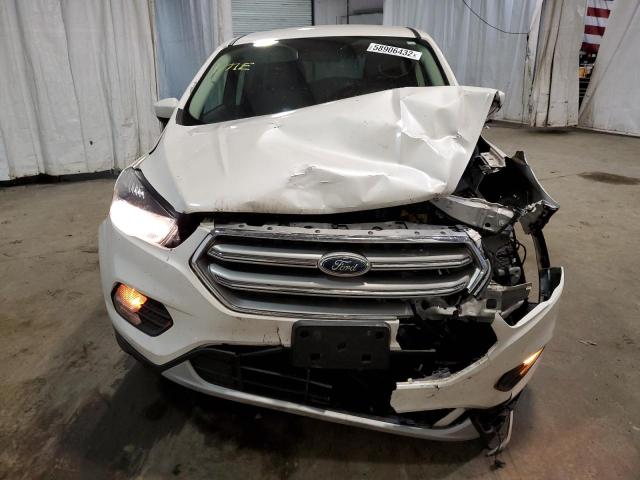 Photo 7 from auction – 2017 FORD ESCAPE SE with VIN 1FMCU9GD0HUC45881