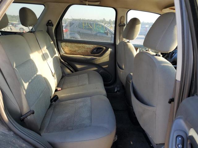 Photo 6 from auction – 2005 FORD ESCAPE XLT with VIN 1FMYU03145KB76133