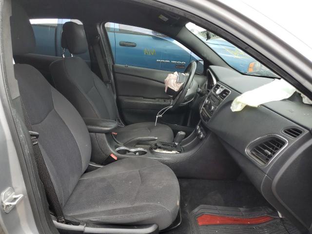 Photo 5 from auction – 2013 CHRYSLER 200 TOURIN with VIN 1C3CCBBB2DN601406