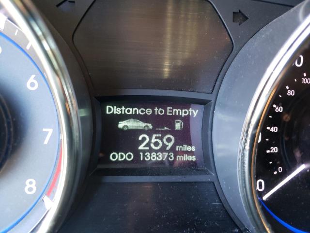 Photo 8 from auction – 2011 HYUNDAI SONATA SE with VIN 5NPEC4AB5BH205923