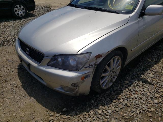 صورة رقم 9 من المزاد - 2005 LEXUS IS 300 مع VIN JTHBD192750094617