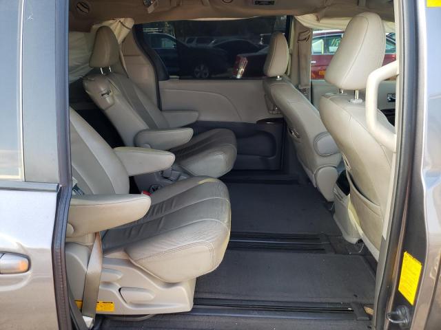 Photo 6 from auction – 2014 TOYOTA SIENNA XLE with VIN 5TDYK3DC0ES491600