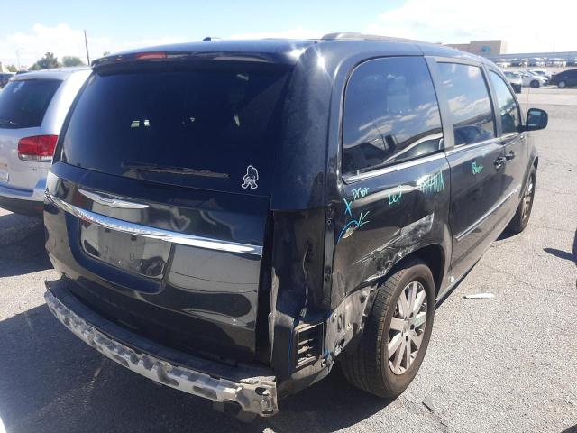 Photo 4 from auction – 2015 CHRYSLER TOWN & COU with VIN 2C4RC1BG4FR731088