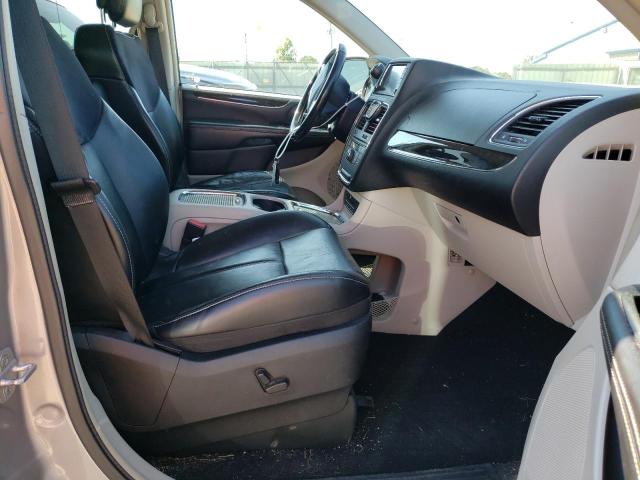 Photo 5 from auction – 2014 CHRYSLER TOWN & COU with VIN 2C4RC1GG8ER115160