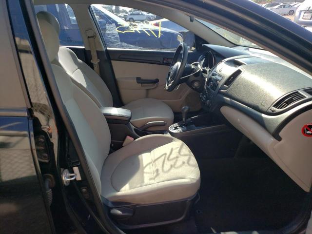 Photo 5 from auction – 2010 KIA FORTE LX with VIN KNAFT4A21A5845790