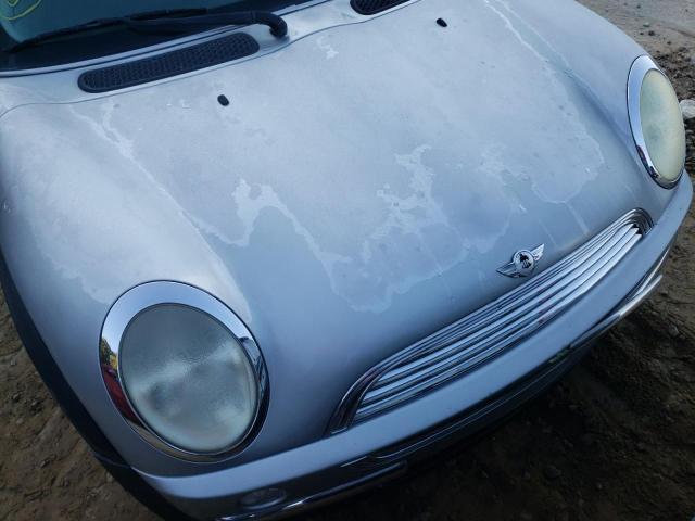 Photo 7 from auction – 2004 MINI COOPER with VIN WMWRC33444TJ57515