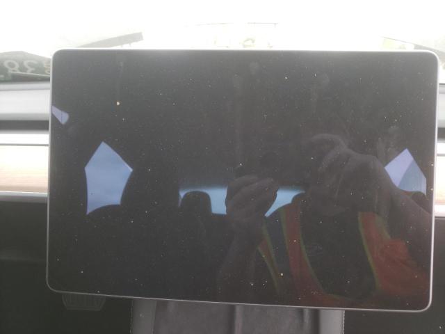 Photo 8 from auction – 2021 TESLA MODEL 3 with VIN 5YJ3E1EA9MF017683