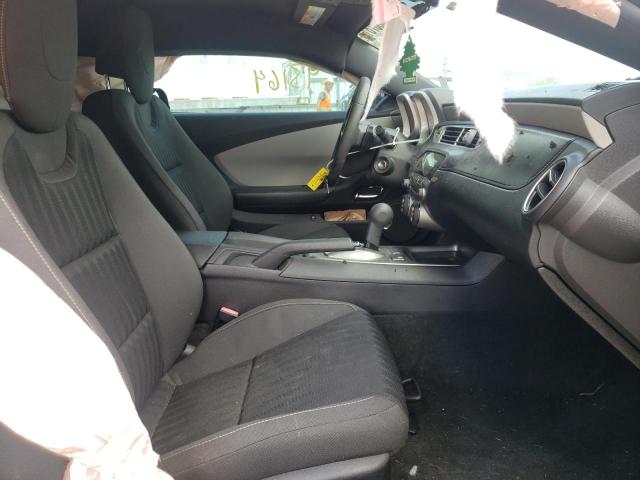 Photo 5 from auction – 2015 CHEVROLET CAMARO LS with VIN 2G1FB1E30F9136696