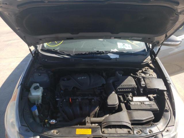 Photo 7 from auction – 2014 HYUNDAI SONATA GLS with VIN 5NPEB4AC8EH922641