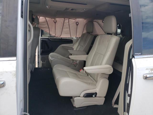 Photo 6 from auction – 2014 CHRYSLER TOWN & COU with VIN 2C4RC1GG6ER259595