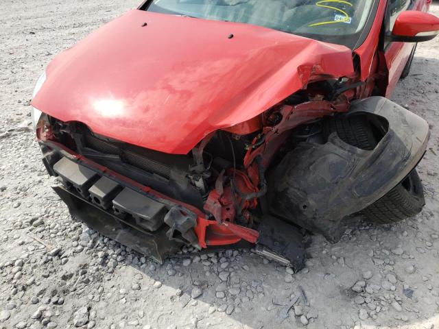 Zdjęcie 9 z aukcji – 2014 FORD FOCUS SE z VIN 1FADP3F21EL137855