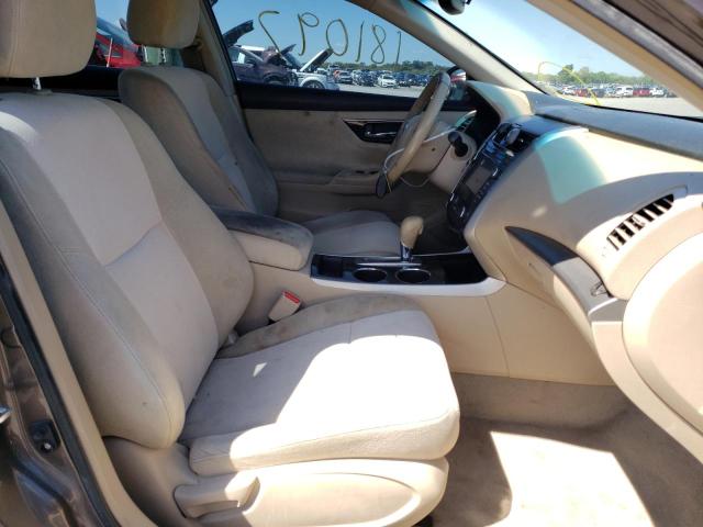 Photo 5 from auction – 2013 NISSAN ALTIMA 2.5 with VIN 1N4AL3AP0DC161807