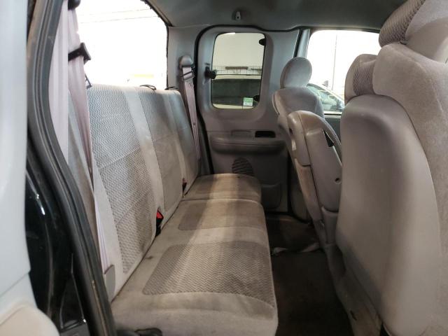 Photo 6 from auction – 2002 FORD F150 with VIN 2FTRX18W72CA61407