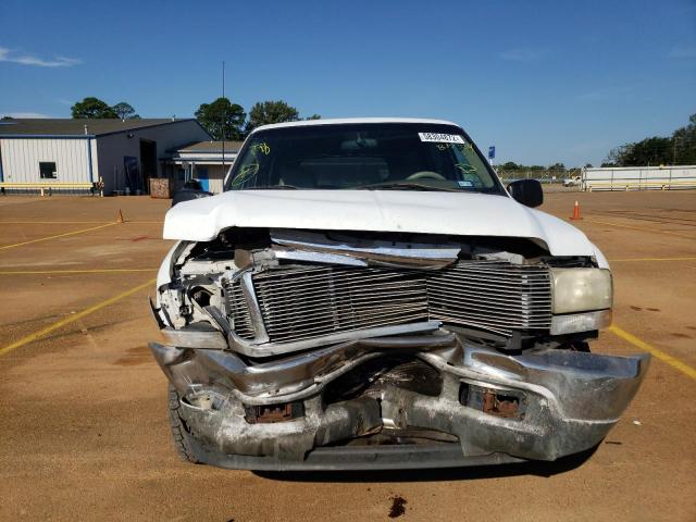 Photo 9 from auction – 2000 FORD EXCURSION with VIN 1FMNU40F6YEB17324
