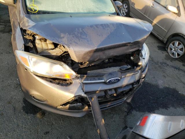 Photo 9 from auction – 2014 FORD FOCUS SE with VIN 1FADP3K25EL112138