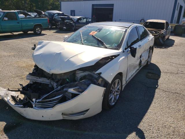 Photo 2 from auction – 2013 LINCOLN MKZ with VIN 3LN6L2GK3DR813399