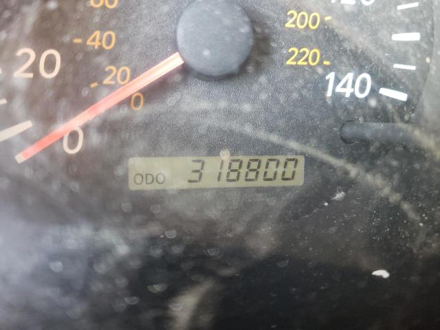 Photo 8 from auction – 2002 TOYOTA HIGHLANDER with VIN JTEGD21A920042753