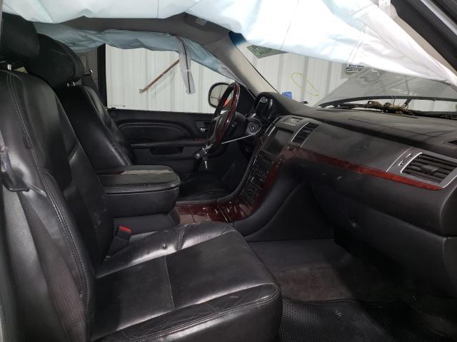 Photo 5 from auction – 2010 CADILLAC ESCALADE L with VIN 1GYUKBEF9AR258352