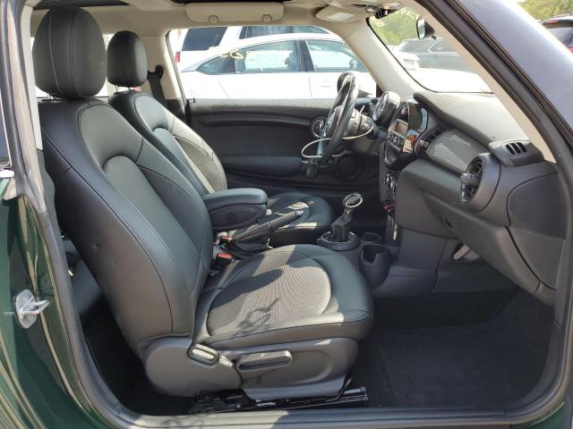 Photo 5 from auction – 2016 MINI COOPER with VIN WMWXP5C52G2D14729