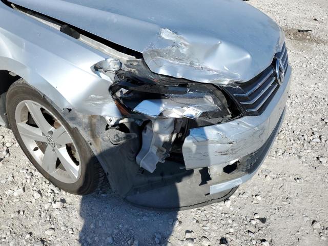 Photo 9 from auction – 2014 VOLKSWAGEN PASSAT SE with VIN 1VWBS7A35EC120240