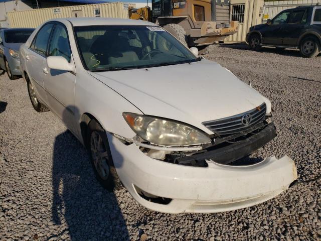 TOYOTA CAMRY LE 2005 with VIN 4T1BE32K95U398945 - Photo from auction