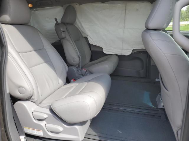Photo 6 from auction – 2015 TOYOTA SIENNA XLE with VIN 5TDYK3DC1FS623992