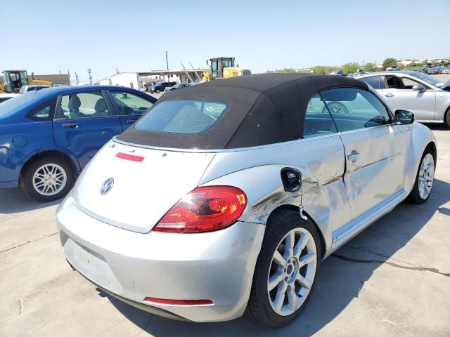 Photo 4 from auction – 2014 VOLKSWAGEN BEETLE with VIN 3VW5X7AT3EM806757
