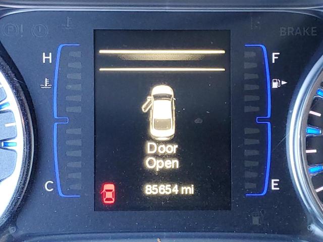 Photo 8 from auction – 2015 CHRYSLER 200 LIMITE with VIN 1C3CCCAB5FN687594