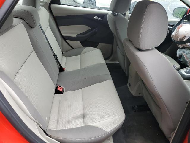 Foto 6 de la subasta – 2014 FORD FOCUS SE con VIN 1FADP3F27EL265811