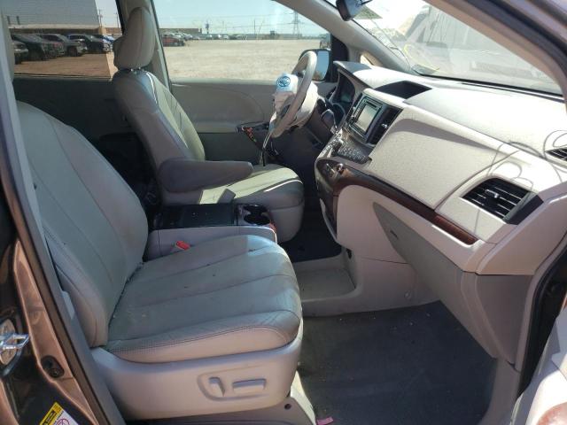Photo 5 from auction – 2014 TOYOTA SIENNA XLE with VIN 5TDYK3DC3ES490800