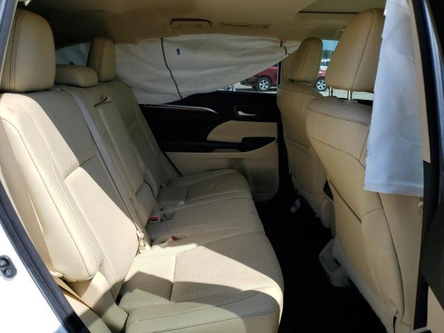 Photo 6 from auction – 2017 TOYOTA HIGHLANDER with VIN 5TDYZRFH2HS213440