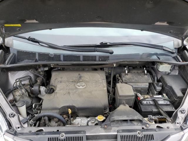 Photo 7 from auction – 2015 TOYOTA SIENNA LE with VIN 5TDKK3DC3FS571870