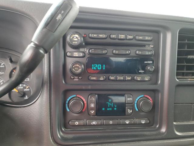 Photo 9 from auction – 2004 GMC NEW SIERRA with VIN 2GTEK19T741386736