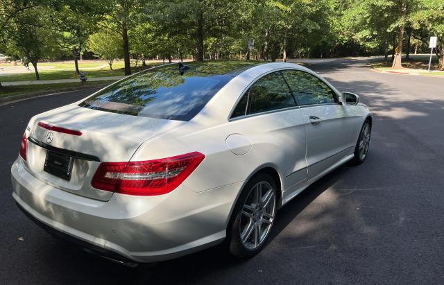 Photo 4 from auction – 2010 MERCEDES-BENZ E 550 with VIN WDDKJ7CBXAF020272