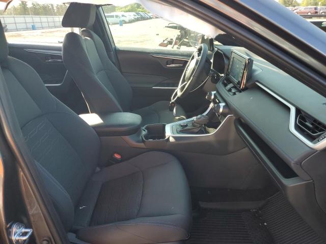 Photo 5 from auction – 2022 TOYOTA RAV4 SE with VIN 4T3T6RFV7NU082542
