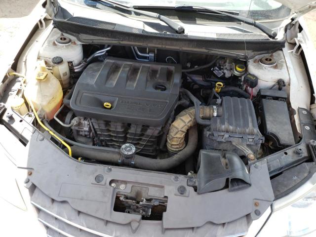 Photo 7 from auction – 2010 CHRYSLER SEBRING TO with VIN 1C3CC4FBXAN213762