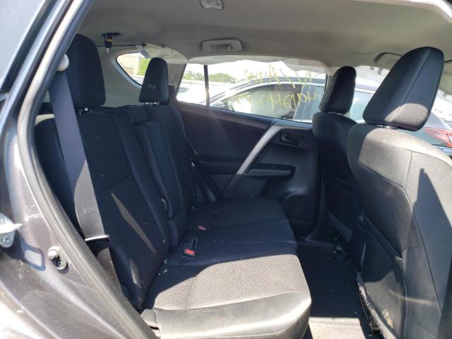 Photo 6 from auction – 2017 TOYOTA RAV4 LE with VIN 2T3ZFREV5HW356451