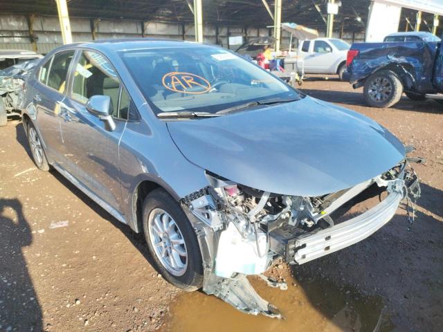 TOYOTA COROLLA LE 2022 with VIN JTDEAMDE9NJ057928 - Photo from auction