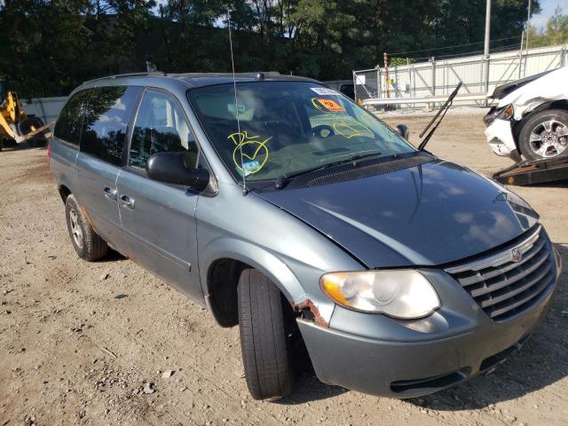 Photo 1 from auction – 2005 CHRYSLER TOWN & COU with VIN 2C4GP44R15R592029